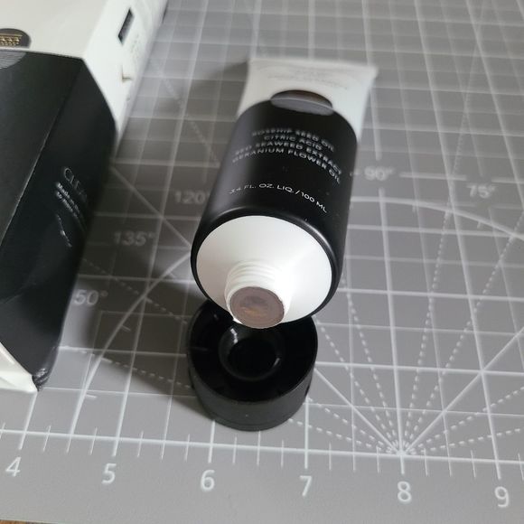 MAZI Balancing Multi-Effect Cleanser Face Wash Full Size 3.4 oz - Picture 3 of 9